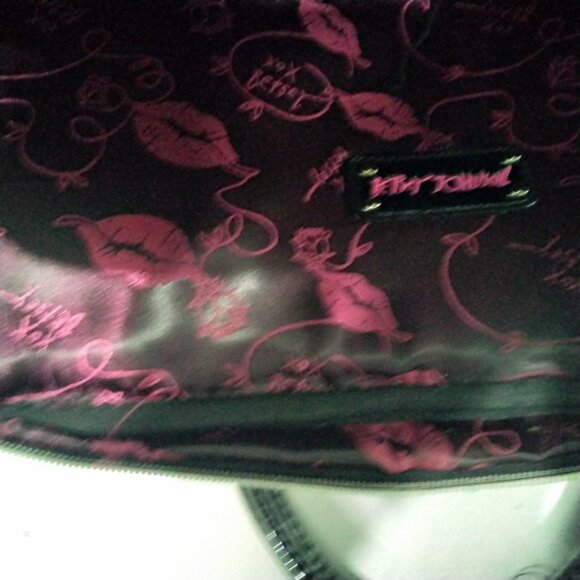 Betsey Johnson Black/Floral Sequined Double Handle Zip Computer Laptop Bag NWOT - Picture 3 of 5